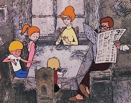 Семья за столом